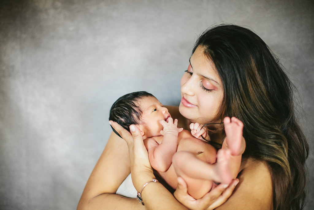 Alondra with her baby